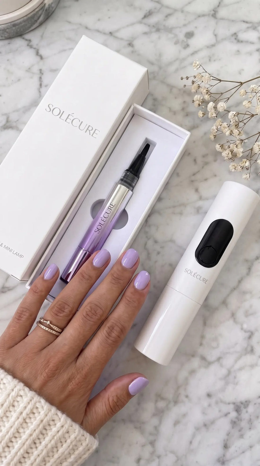 SOLÉCURE stylo vernis gel et mini lampe UV